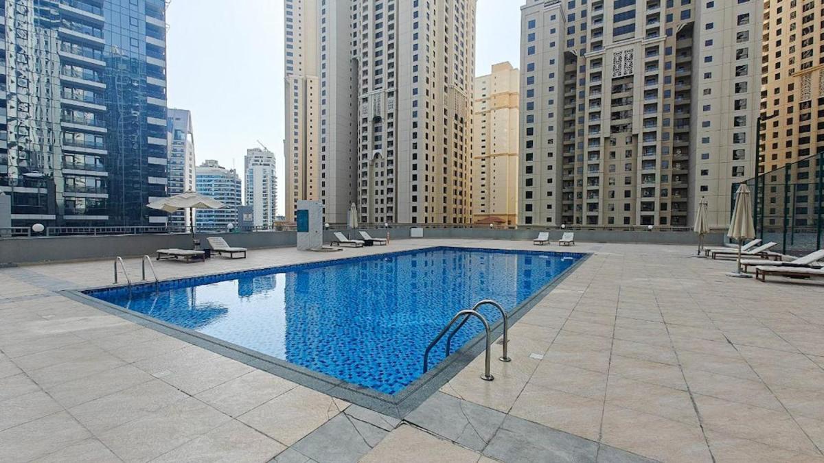 Wonderful 3-Bedroom With Marina Wharf Views In Dubai Marina Exterior photo