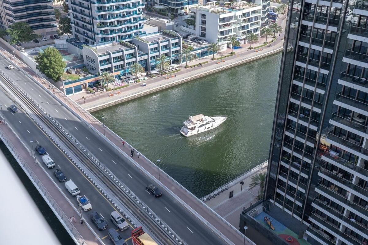 Wonderful 3-Bedroom With Marina Wharf Views In Dubai Marina Exterior photo